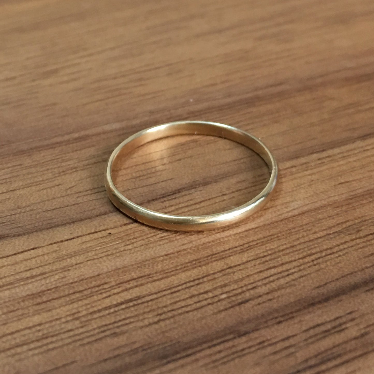 14k Gold Band Ring - Classic & Minimalist Design